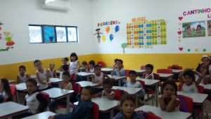 Salas de aula em Timon são climatizadas. Oferecendo conforto aos alunos